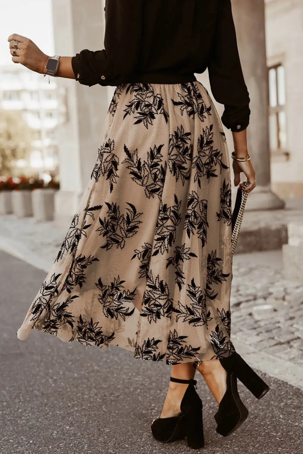 Apricot Floral Leaves Embroidered High Waist Maxi Skirt-1