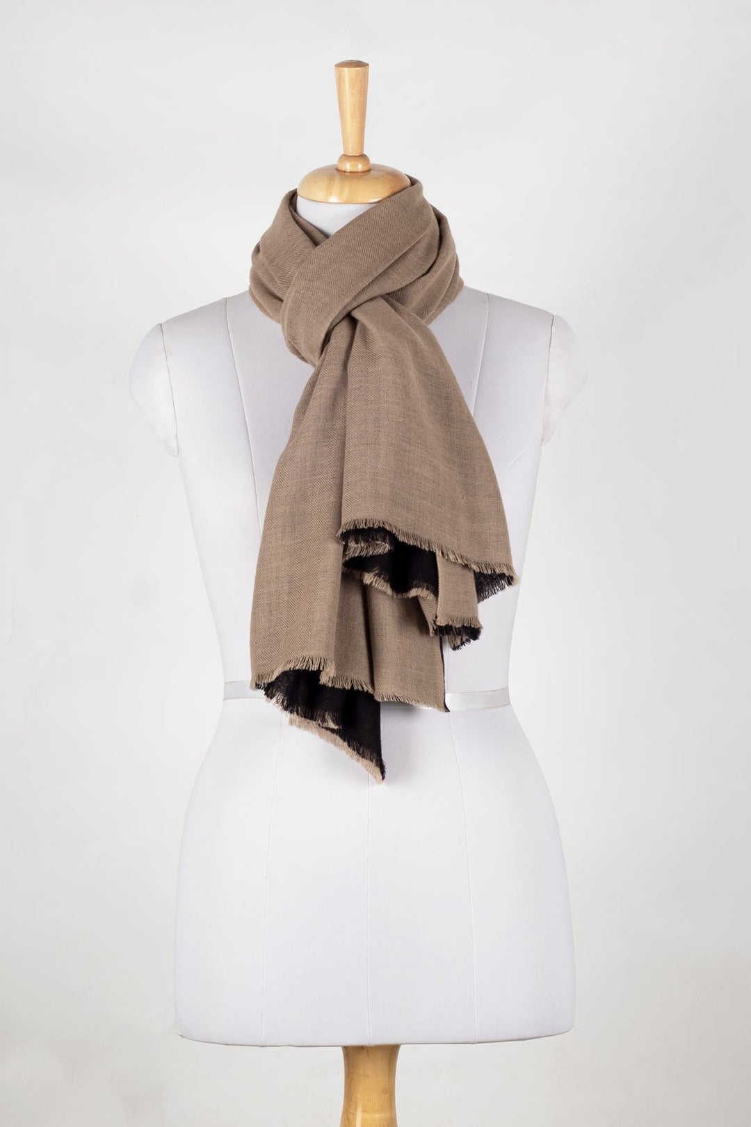 Reversible Merino Wool Scarf - Black Beige-1