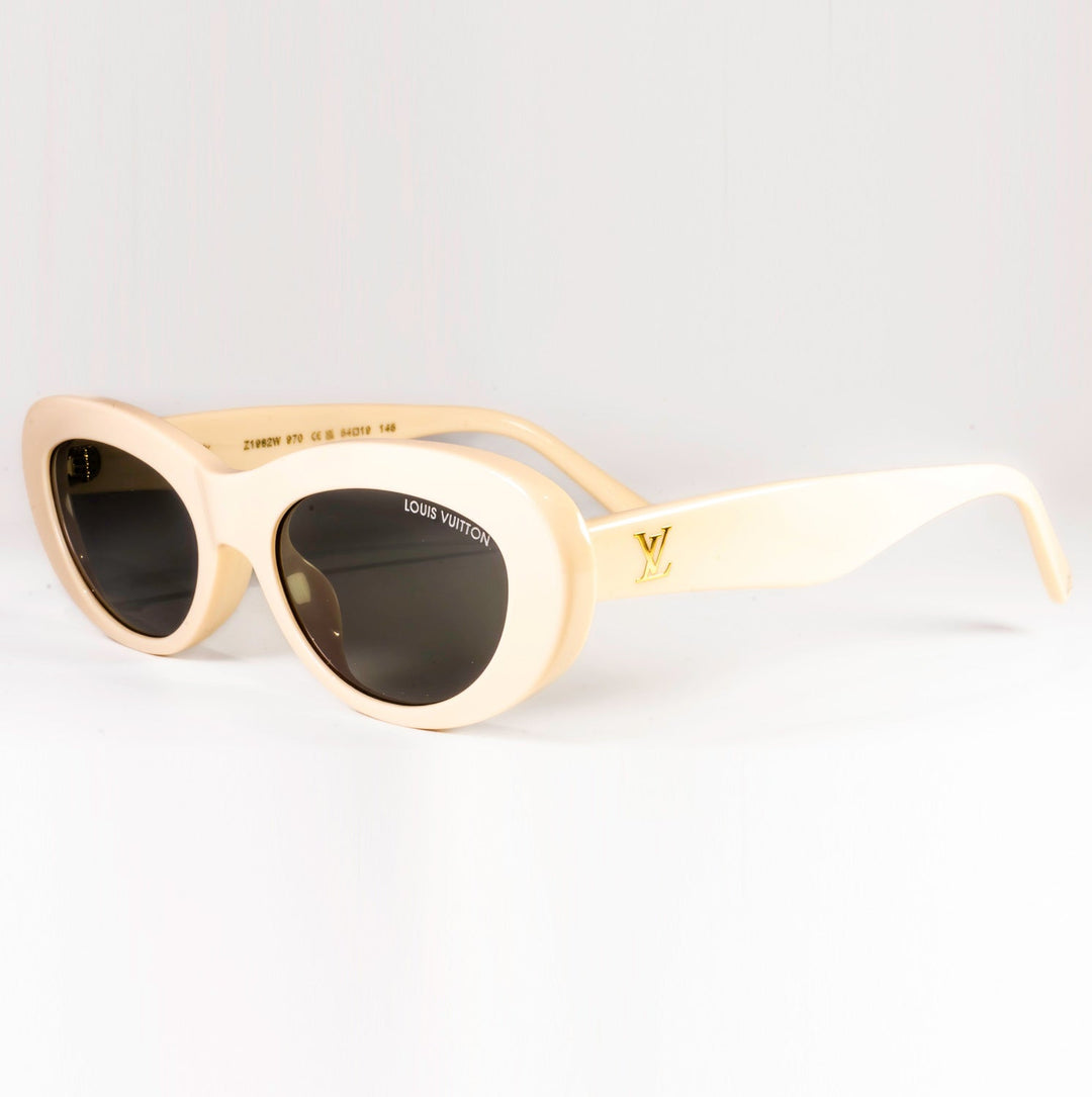 LV Fame Oval Sunglasses-4