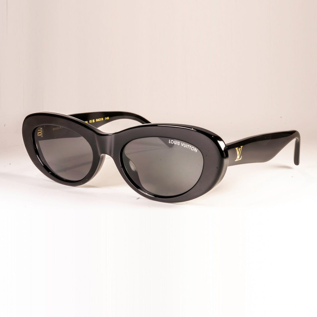 LV Fame Oval Sunglasses-0