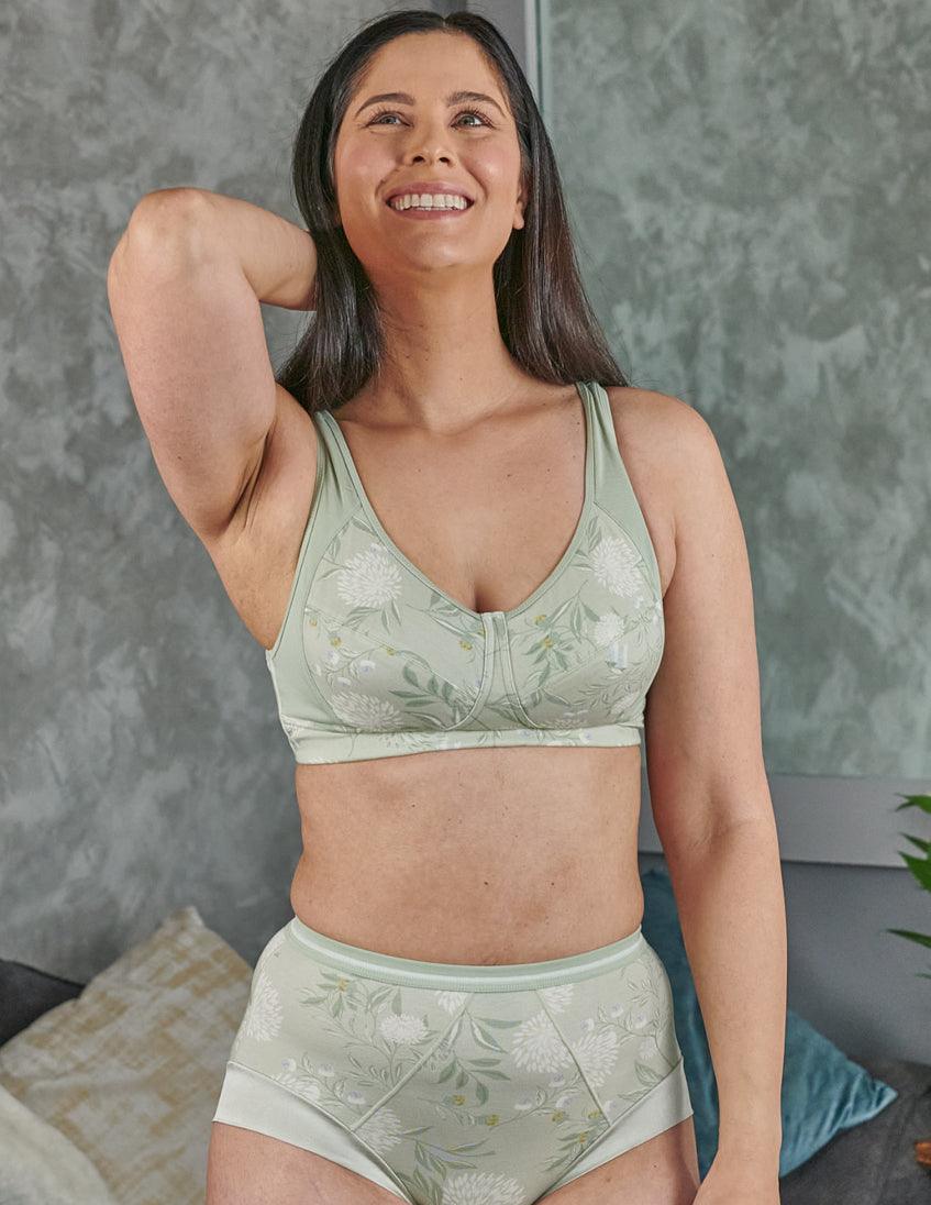 Ulla Women's Wire Free Bra Liv 2628 - Seamless, Racerback Hooks, Soft Support
