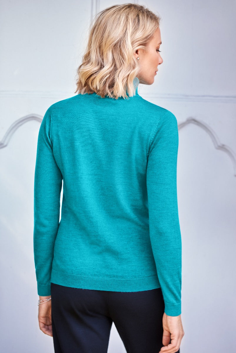 Lily Ella Collection women's turquoise knit jumper, chic casual style, soft texture, perfect for layering, rear view showing fit and design details